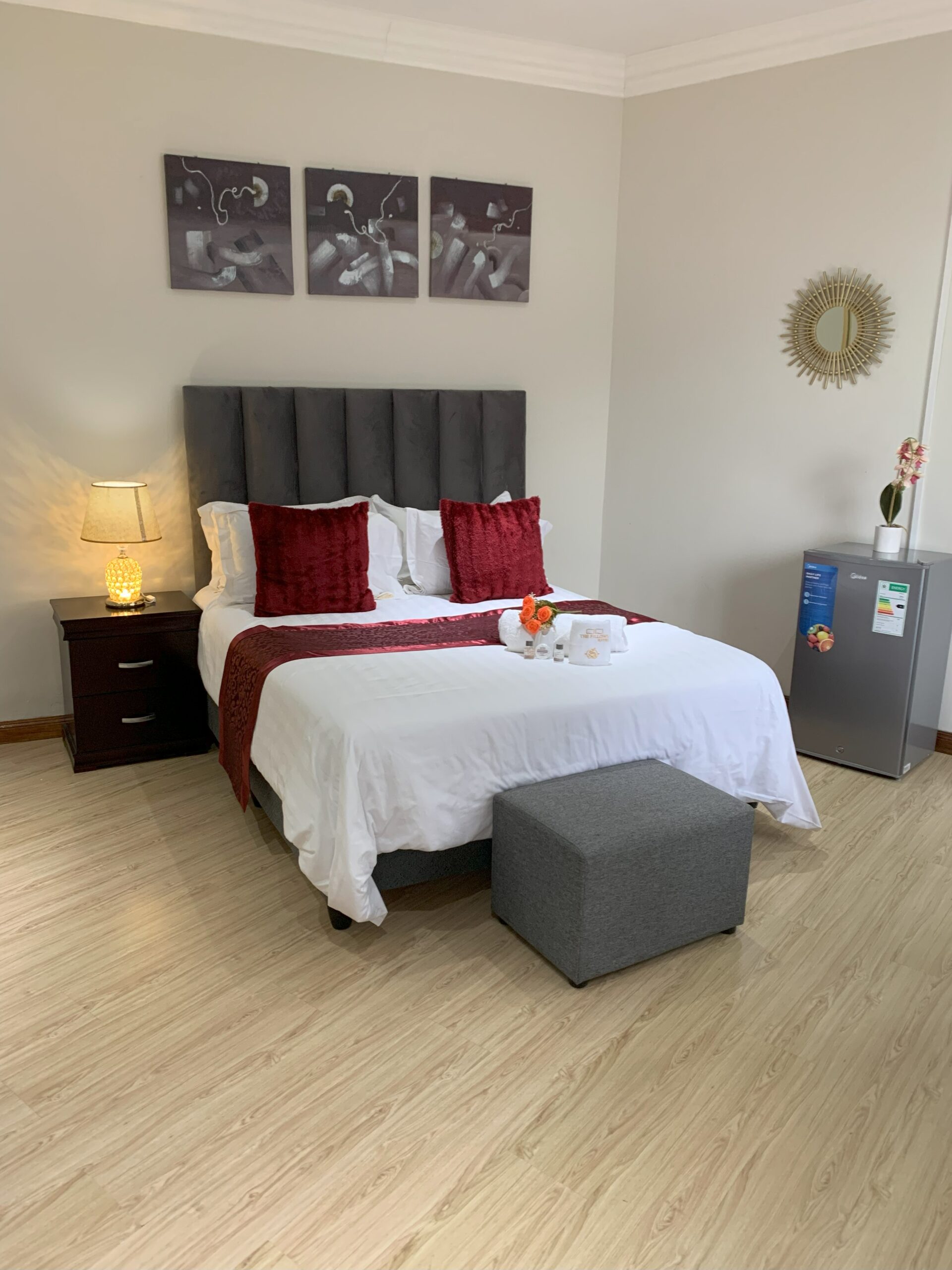 333 Grus Street, Waterkloof - Deluxe Double Room - Image 9