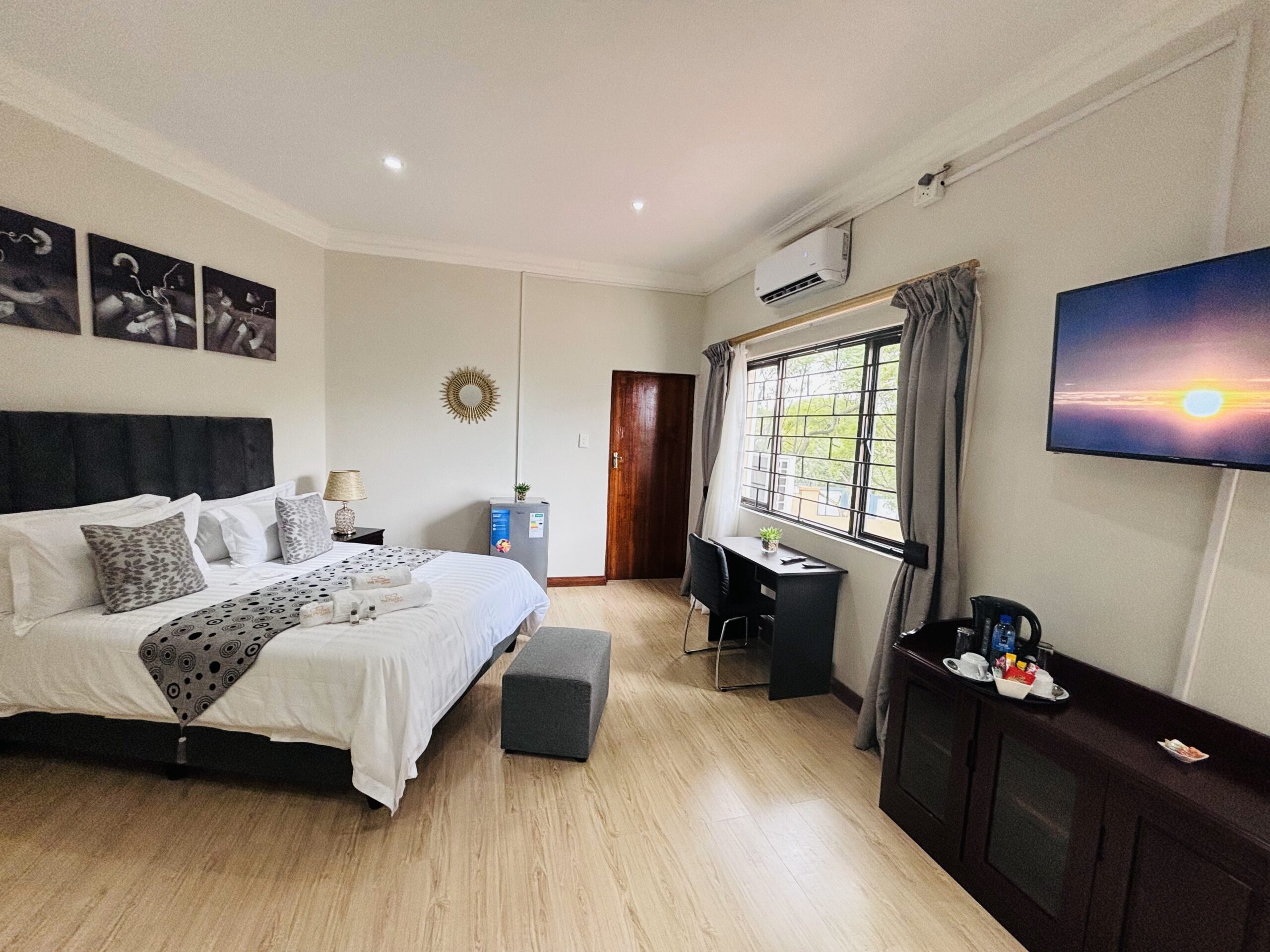 333 Grus Street, Waterkloof - Deluxe Double Room